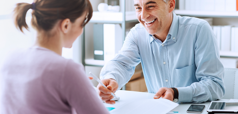 Seja uma revenda LojaFácil. Obtenha 50% de Comissão!